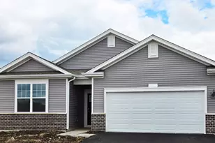 6284 Redwood Trl, Wonder Lake, IL 60097 - Photo 1