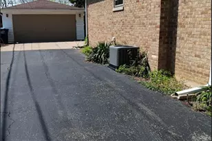 1112 Homestead Rd, La Grange Park, IL 60526 - Photo 13