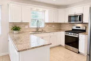 5N575 Abilene Trail, Bloomingdale, IL 60108 - Photo 5