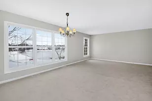 1723 Napoleon Dr, Naperville, IL 60565 - Photo 5