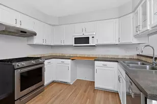 1723 Napoleon Dr, Naperville, IL 60565 - Photo 7