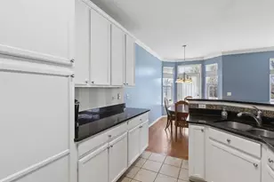 3023 Talaga Dr, Algonquin, IL 60102 - Photo 9