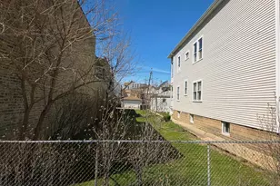 2712 N Western Ave, Chicago, IL 60647 - Photo 3