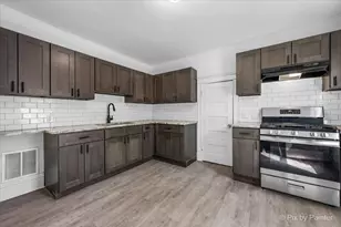 519 W Highland Ave, Elgin, IL 60123 - Photo 23