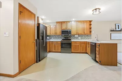 500 C S 4th Street #C, Fairbury, IL 61739 - Photo 11