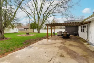 1504 Meriden St, Mendota, IL 61342 - Photo 19