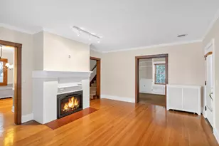 605 N 3rd Ave, Saint Charles, IL 60174 - Photo 7