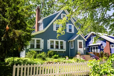 607 S New Street, Champaign, IL 61820 - Photo 1