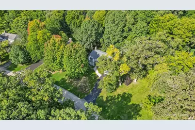 5N490 Hidden Springs Drive, Saint Charles, IL 60175 - Photo 45