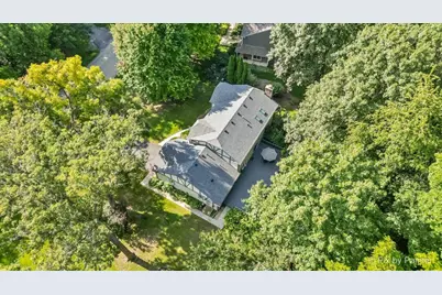 5N490 Hidden Springs Drive, Saint Charles, IL 60175 - Photo 43