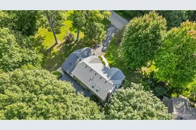 5N490 Hidden Springs Drive, Saint Charles, IL 60175 - Photo 41