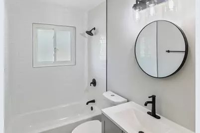 118 Windsor Lane, Glendale Heights, IL 60139 - Photo 7