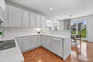 2410 Lindsay Ct, West Chicago, IL 60185 - Photo 13