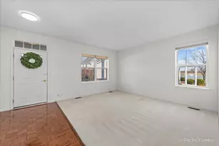 2410 Lindsay Ct, West Chicago, IL 60185 - Photo 7