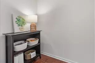 2410 Lindsay Ct, West Chicago, IL 60185 - Photo 23