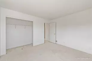 2410 Lindsay Ct, West Chicago, IL 60185 - Photo 33