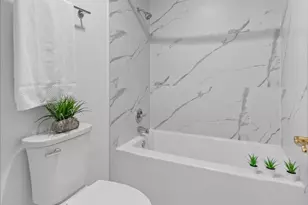 2410 Lindsay Ct, West Chicago, IL 60185 - Photo 37