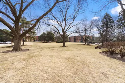 1405 E Central Road #222C, Arlington Heights, IL 60005 - Photo 35