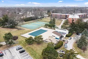 1405 E Central Rd, Arlington Heights, IL 60005 - Photo 43