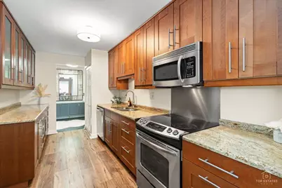 1405 E Central Road #222C, Arlington Heights, IL 60005 - Photo 15