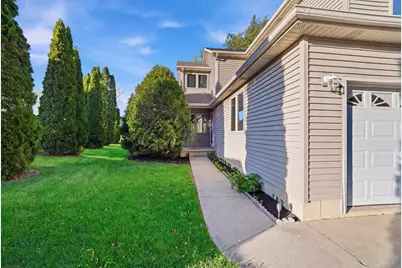 113 Andresen Court, Dekalb, IL 60115 - Photo 3