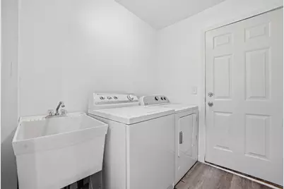 113 Andresen Court, Dekalb, IL 60115 - Photo 31
