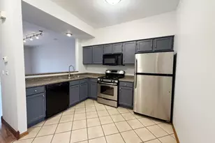 440 Mill St, Batavia, IL 60510 - Photo 5