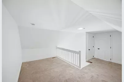 2908 Oakwood Avenue, McHenry, IL 60051 - Photo 15