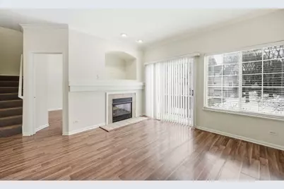 171 Monarch Drive, Streamwood, IL 60107 - Photo 5