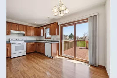 1730 Pebblewood Court, Sycamore, IL 60178 - Photo 9