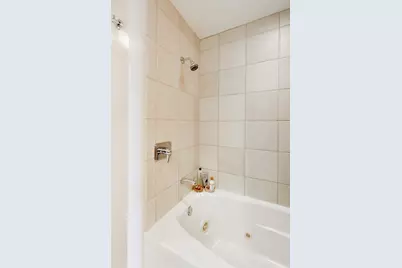 130 N Garland Court #1703, Chicago, IL 60602 - Photo 23