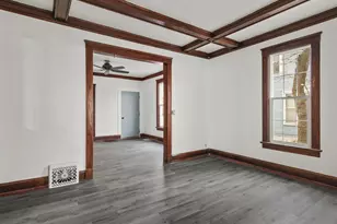 1516 S 5th St, Rockford, IL 61104 - Photo 9