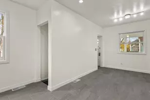 1516 S 5th St, Rockford, IL 61104 - Photo 21