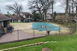 [Address not provided], Saint Charles, IL 60174 - Photo 19