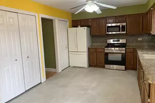 [Address not provided], Saint Charles, IL 60174 - Photo 11