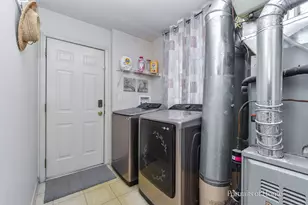 2414 Savoy Ct, Aurora, IL 60503 - Photo 19