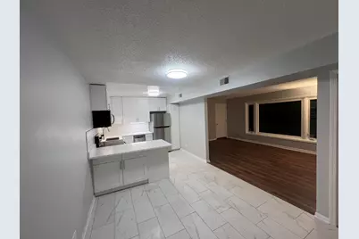 9721 S Harlem Avenue #2D, Chicago Ridge, IL 60415 - Photo 3