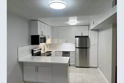 9721 S Harlem Avenue #2D, Chicago Ridge, IL 60415 - Photo 1