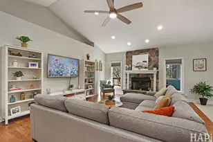 3315 Sherwood Forest Dr, Spring Grove, IL 60081 - Photo 11