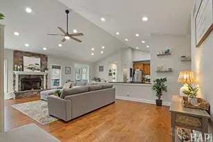 3315 Sherwood Forest Dr, Spring Grove, IL 60081 - Photo 13