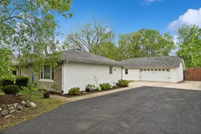 1404 Wilson Court, Zion, IL 60099 - Photo 3