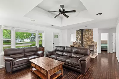 1404 Wilson Court, Zion, IL 60099 - Photo 9