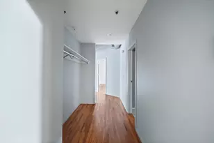 368 W Huron St, Chicago, IL 60654 - Photo 17