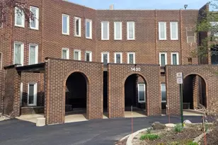 1430 Sandstone Dr, Wheeling, IL 60090 - Photo 1