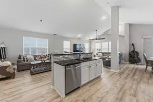 1890 Havenshire Rd, Aurora, IL 60502 - Photo 21