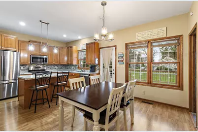 201 W Hardanger Gate, Lee, IL 60530 - Photo 7