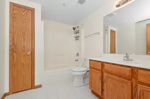 16641 S Liberty Circle, Orland Park, IL 60467 - Photo 17