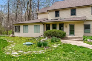 1756 Apaloosa Ct, Rockford, IL 61107 - Photo 3