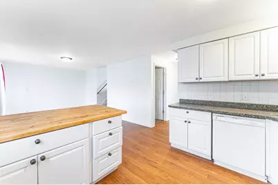 8945 Robin Drive #0, Des Plaines, IL 60016 - Photo 13