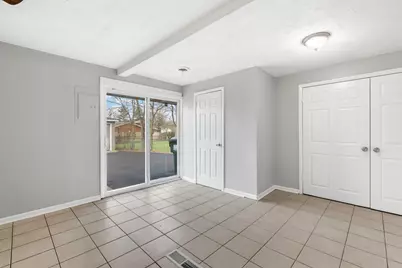 18960 John Avenue, Country Club Hills, IL 60478 - Photo 9